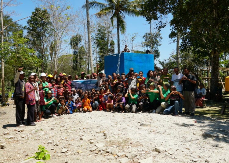 Komitmen Alfamart bantu daerah terpencil MOJOK.CO