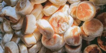 Foto bakpia Jogja yang biasanya dibeli wisatawan - MOJOK.CO