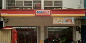 Rekomendasi 7 Camilan yang Hanya Bisa Kalian Beli di Alfamart karena Indomaret Nggak Jual