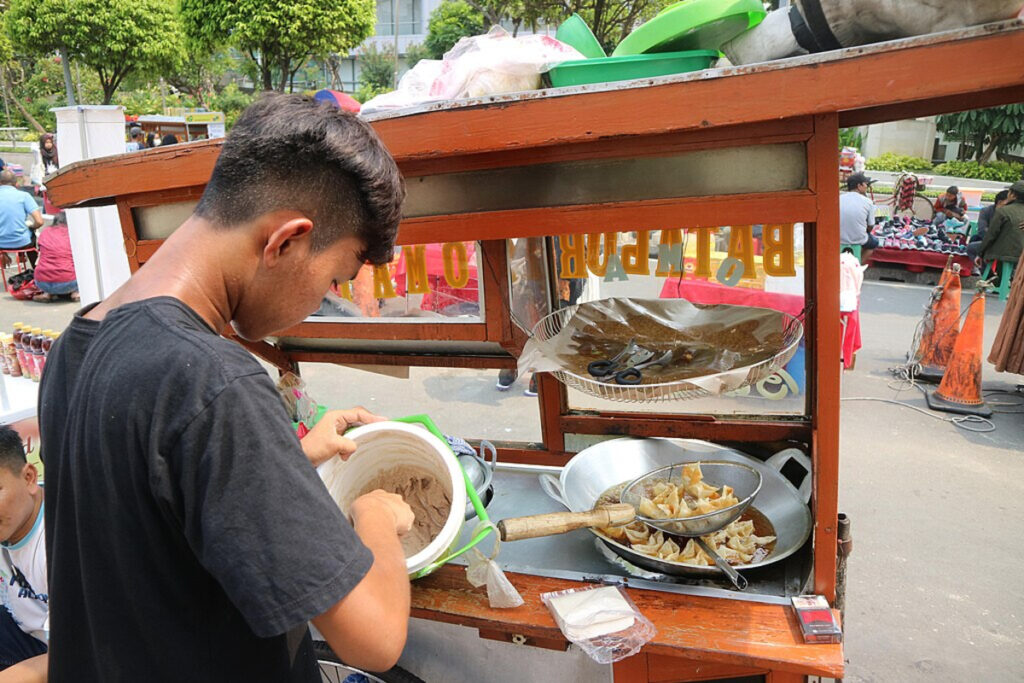 Penyebab Batagor Jadi Seafood Paling Enak Ada di Jogja (Wikimedia Commons)