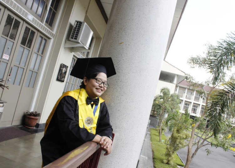 Kuliah S2 Jurusan Matematika UGM. MOJOK.CO