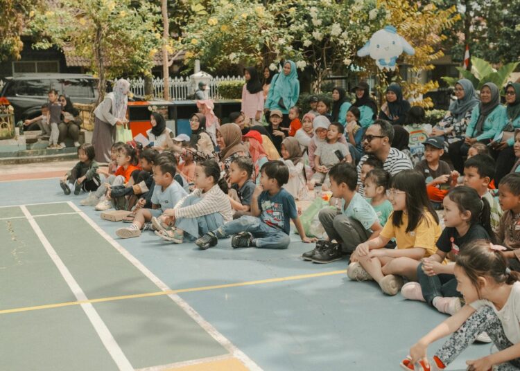 Peserta kegiatan Main Bareng Lareplay di Taman Bakung, Baciro, Kota Yogyakarta MOJOK.CO