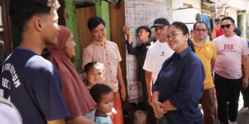 Wali Kota Semarang, Agustina Wilujeng kunjungi rumah roboh akibat hujan deras yang renggut korban jiwa MOJOK.CO