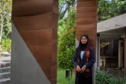 Annes, wisudawati terbaik Universitas Brawijaya (UB) Malang MOJOK.CO