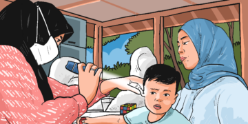 Seorang ibu di Puskesmas Sekaran, Semarang periksakan anak stunting. MOJOK.CO