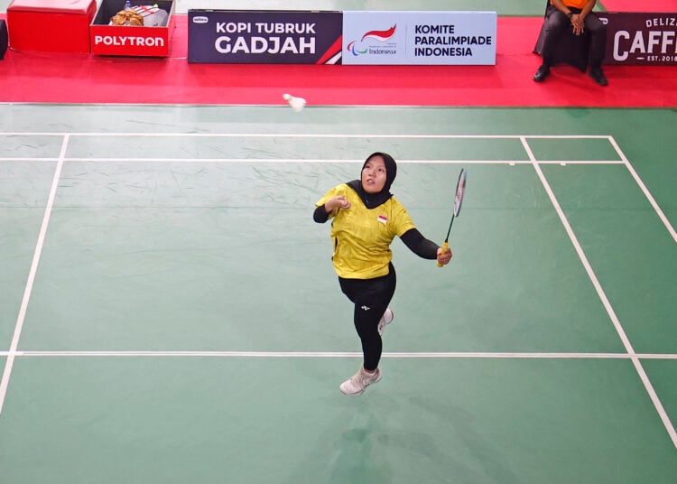 Aksi Warining Rahayu di GOR Manahan Solo MOJOK.CO