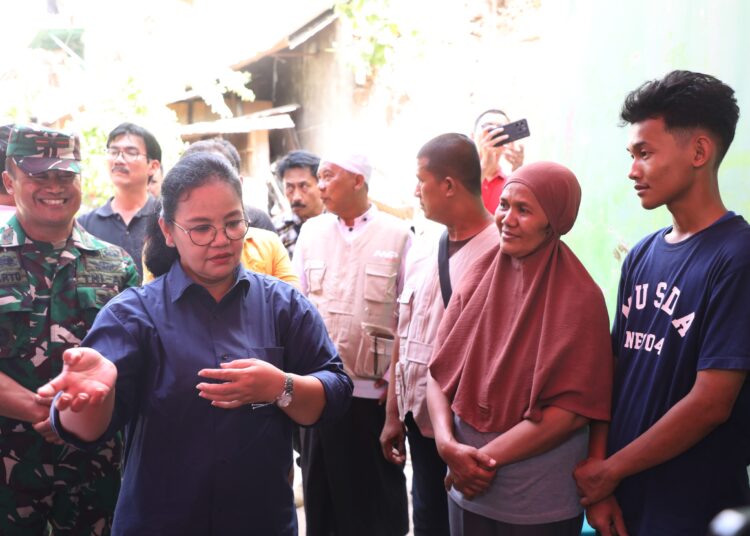 Wali Kota Semarang, Agustina Wilujeng apresiasi andil Unissula atasi banjir di Kaligawe MOJOK.CO