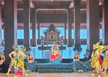 Festival Wayang Semester di Simpang Lima Semarang jadi hiburan gratis di akhir pekan MOJOK.CO