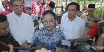 Wali Kota Semarang, Agustina Wilujeng, pastikan jaminan sosial bagi pekerja rentan MOJOK.CO