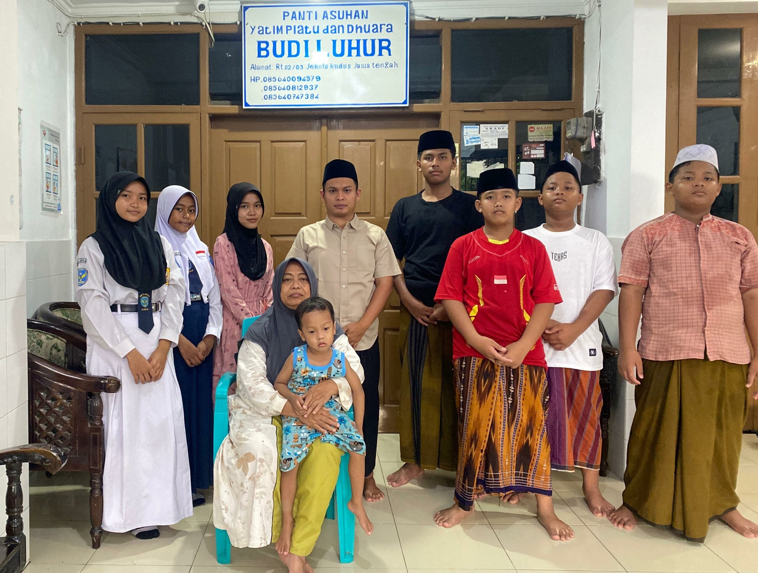 lksa budi luhur.MOJOK.co