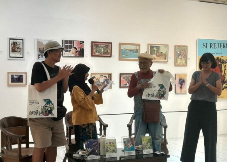 Toni Masdiono (ujung kiri memakai topi). MOJOK.CO