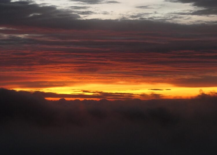 sunrise di Bromo, Probolinggo. MOJOK.CO