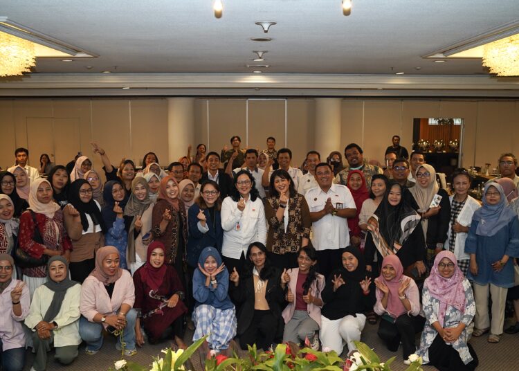 Para pelaku UMKM di Jogja saat mengikuti pelatihan adopsi digital bersama WhatsApp dan UKMINDONESIA.IDMOJOK.CO