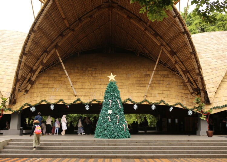 Safari Christmas Joy jadi program spesial Solo Safari di masa liburan Natal dan Tahun Baru (libur Nataru) MOJOK.CO