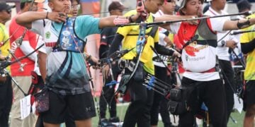 Praja bertanding panahan di Kudus. MOJOK.CO