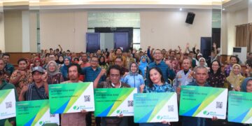 Kisah Bu Ngatimah, pekerja serabutan yang iuran BPJS Ketenagakerjaan miliknya ditanggung ASN Kota Semarang MOJOK.CO