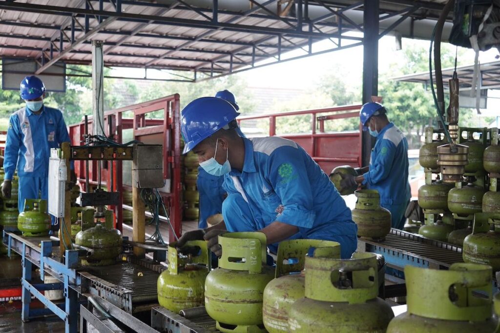Pertamina siagakan LPG untuk penuhi kebutuhan masyarakat selama libur Nataru MOJOK.CO