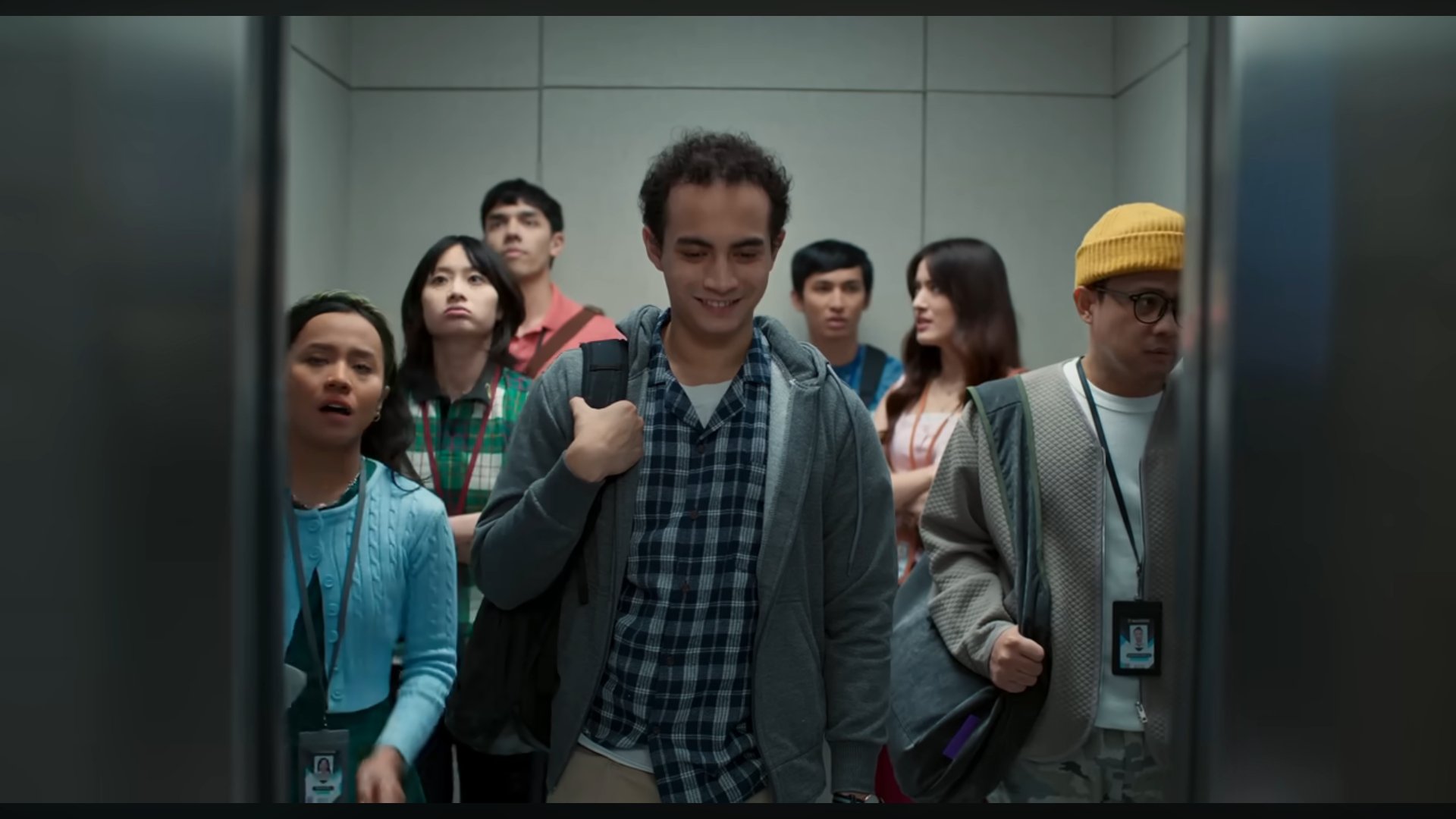 Film “Tinggal Meninggal” Bukan Fiksi Biasa, tapi Realitas Sosial Orang Dewasa yang Caper agar Diakui di Lingkaran Pertemanan