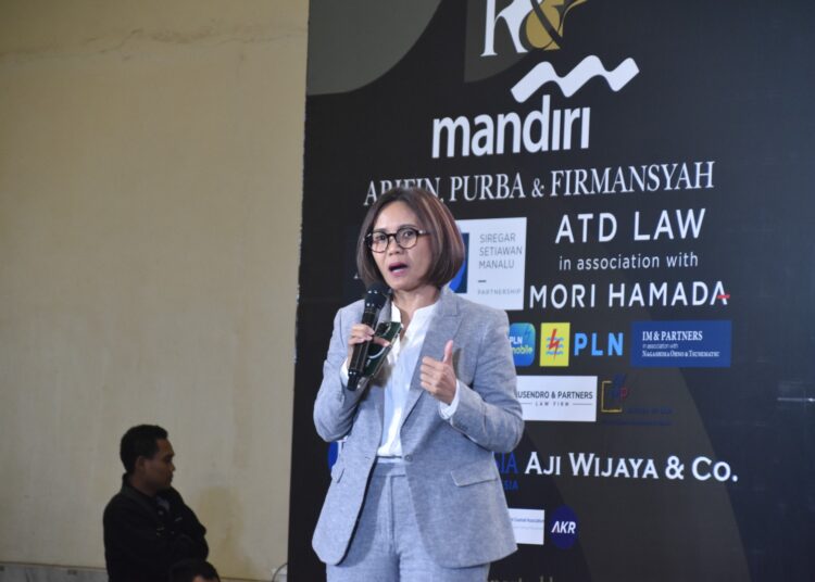 Seorang pembicara. MOJOK.CO