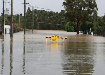 Kota Semarang coba tak sekadar melawan air untuk atasi banjir MOJOK.CO