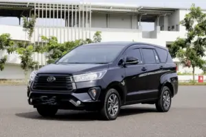 Bapak Rela Jual Tanah demi Membeli Innova Reborn Setelah Tahu Bahwa Reborn Bukan Sekadar Mobil Terbaik 2025, tapi Investasi yang Nggak Bisa Rugi