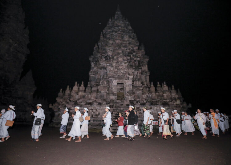 Suasana Mahashivaratri. MOJOK.CO