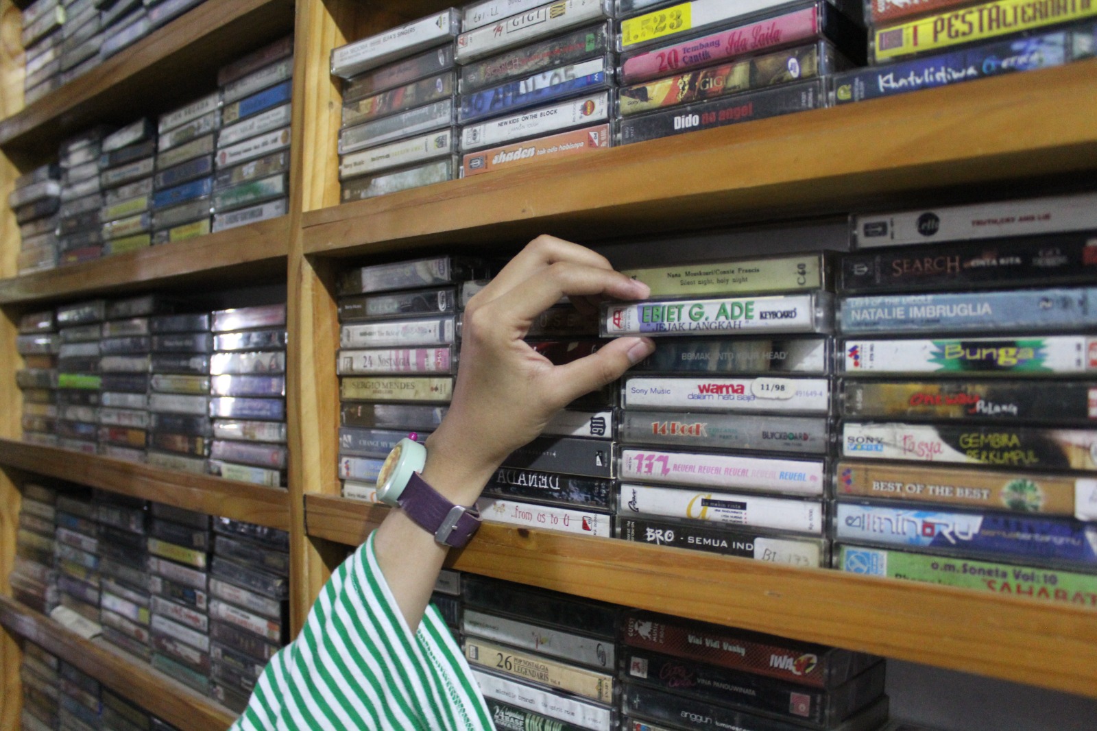 kaset pita. MOJOK.CO