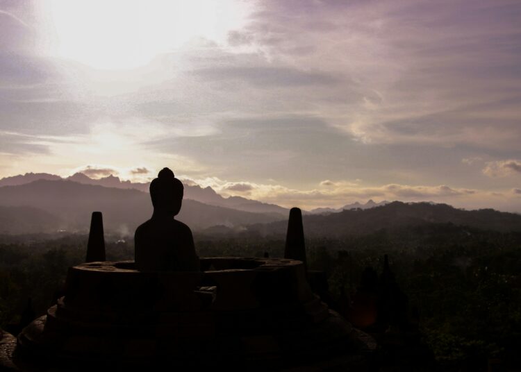 Layung Senja: meditasi melepas kepenatan di kawasan wisata Candi Borobudur, Magelang MOJOK.CO
