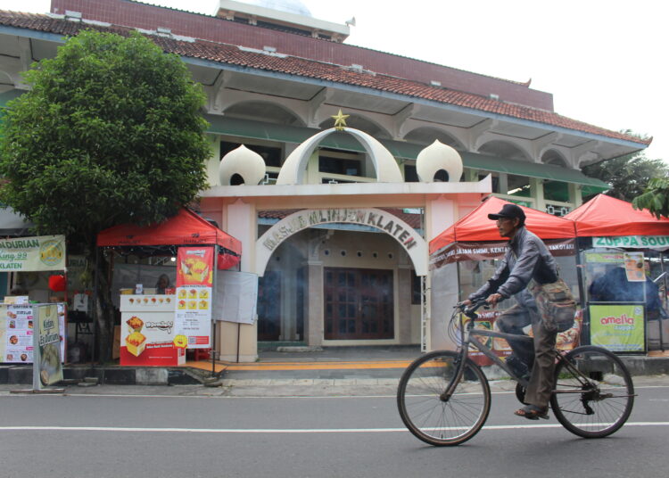 Suasana Kampung Ramadan Masjid Mlinjon, Klaten. MOJOK.CO