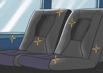 Kursi kereta eksekutif dibandingkan kereta ekonomi premium lebih nyaman untuk mudik Lebaran