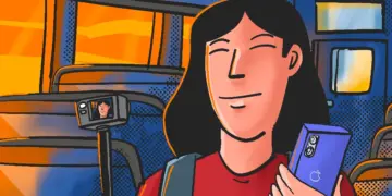 Perantau Minang di kantin kereta api Indonesia (KAI) dalam perjalanan mudik Lebaran