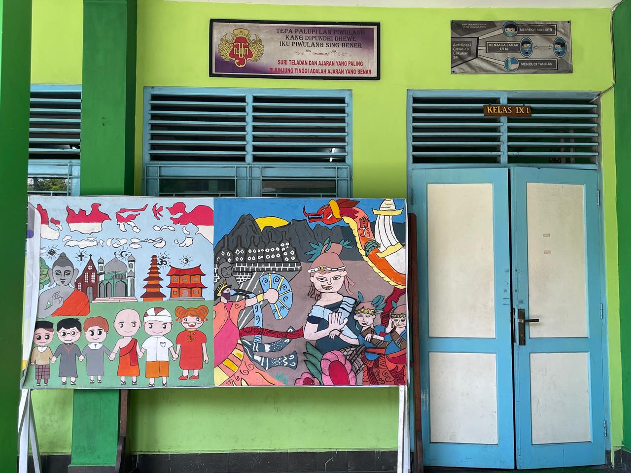 Tampak depan ruang kelas 9 SMP TD Jetis (Mojok.co/Shofiatunnisa Azizah)