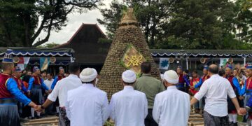 Modernitas dan Tradisi Menyatu dalam Perayaan Dua Dekade Plaza Ambarrukmo.MOJOK.CO