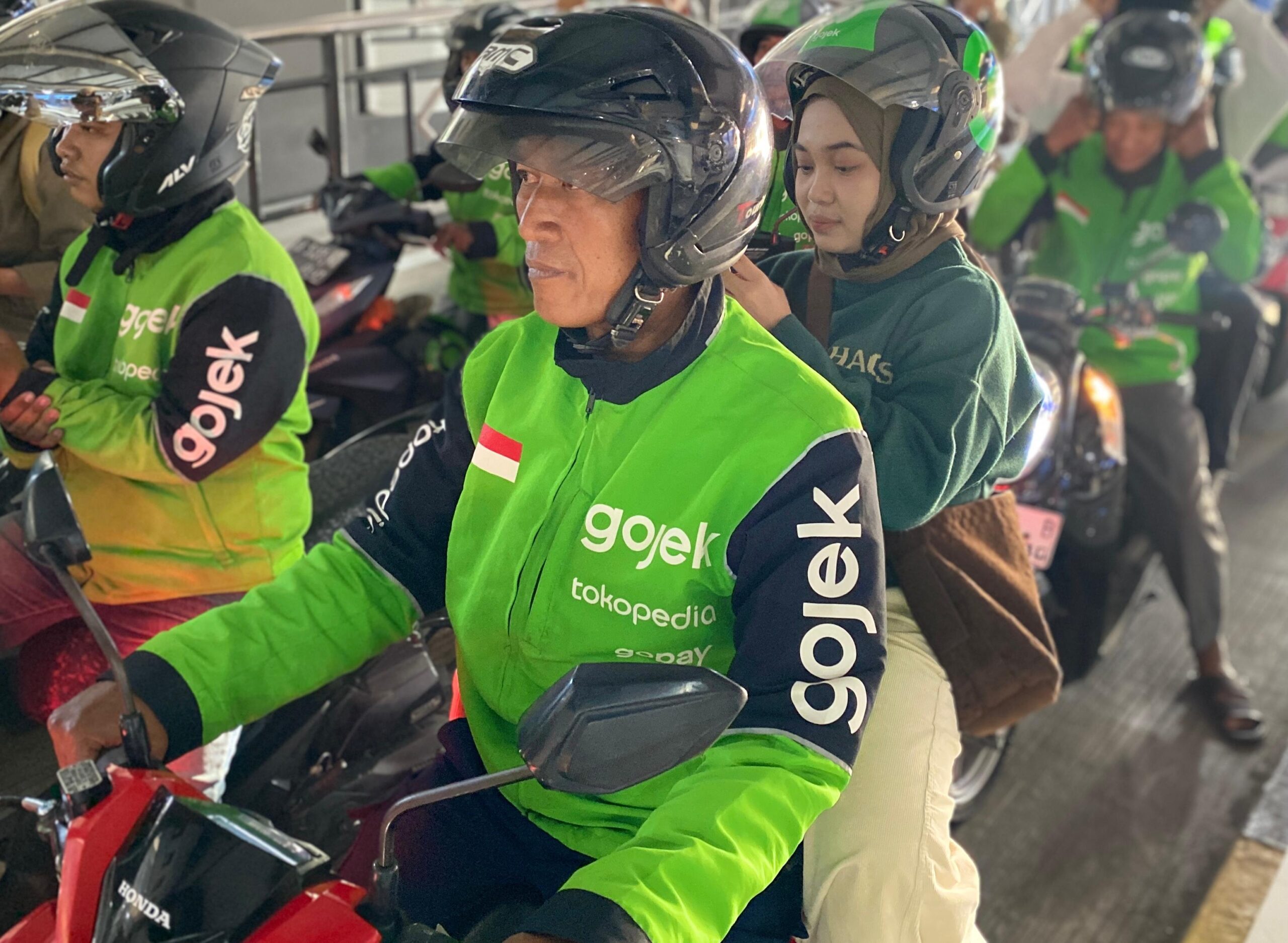 gojek instant.MOJOK.CO