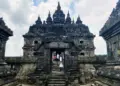 Menikmati Kenyamanan di Candi Plaosan, Hidden Gem Klaten dengan Nuansa Magis nan Elok untuk Healing Mojok.co