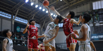 Semifinal Kompetisi Basket Campus League musim perdana Regional Surabaya hujan skor. Universitas Surabaya (Ubaya) jadi raja Jawa Timur MOJOK.CO