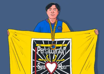 Atlet pencak silat Unair, Faryska Ozi Faradika. MOJOK.CO