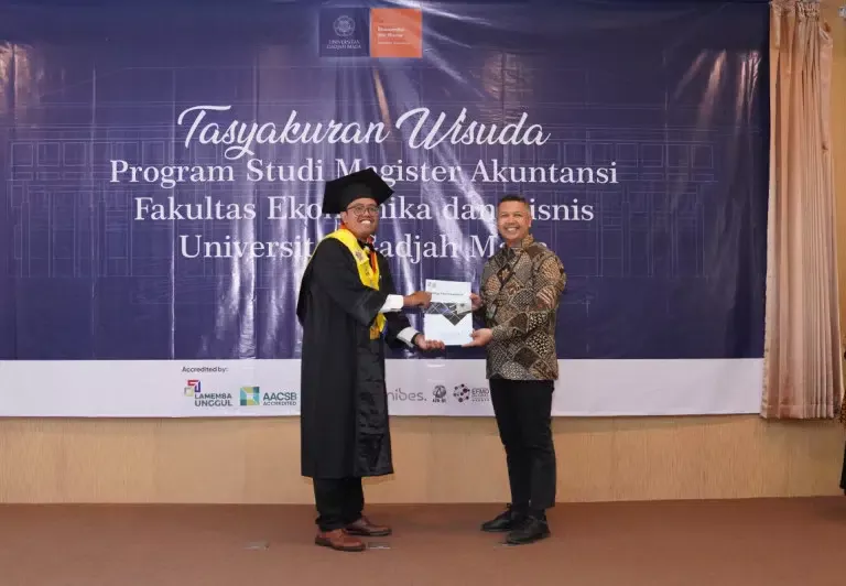 Buono Aji Santoso, wisudawan S2 UGM dengan IPK 4,00 (dok. UGM)