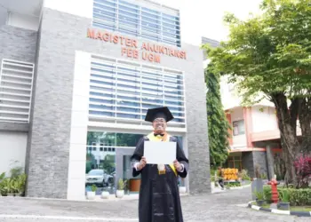 ASN lulus kuliah S2 UGM dengan IPK sempurna, tanpa kehadiran ibu