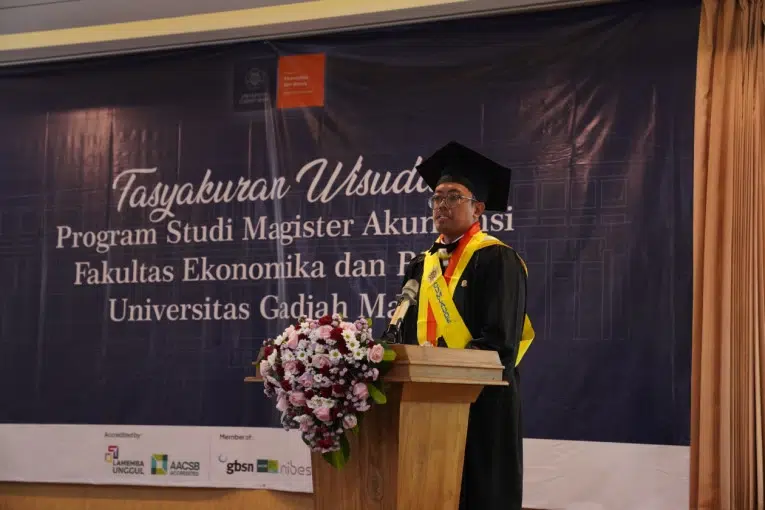 Buono dalam tasyakuran wisudawan FEB UGM