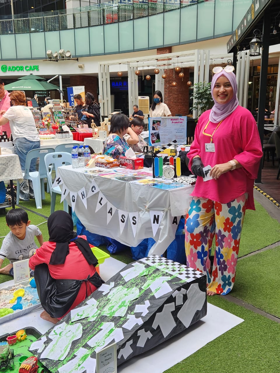 Siti Syarah binti Saifudin, WNA Malaysia melanjutkan studi S2 di UNJ (dok. UNJ)