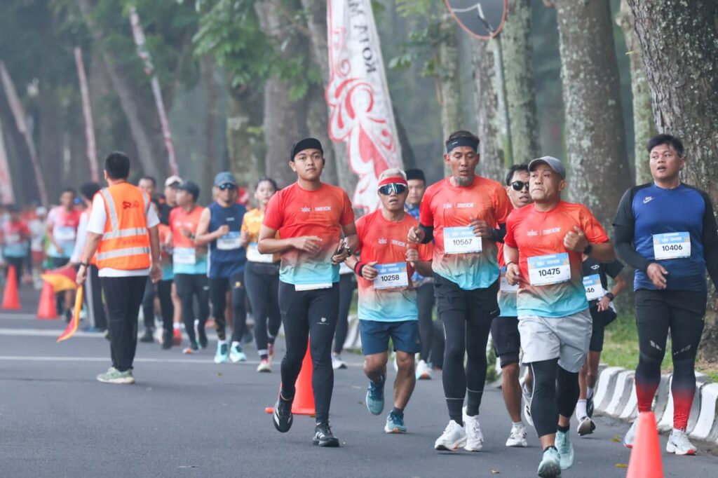 Melihat semarak event lari Tidar Borobudur 10K yang diikuti 8000 pelari, Magelang punya potensi jadi jujukan sport tourisme MOJOK.CO