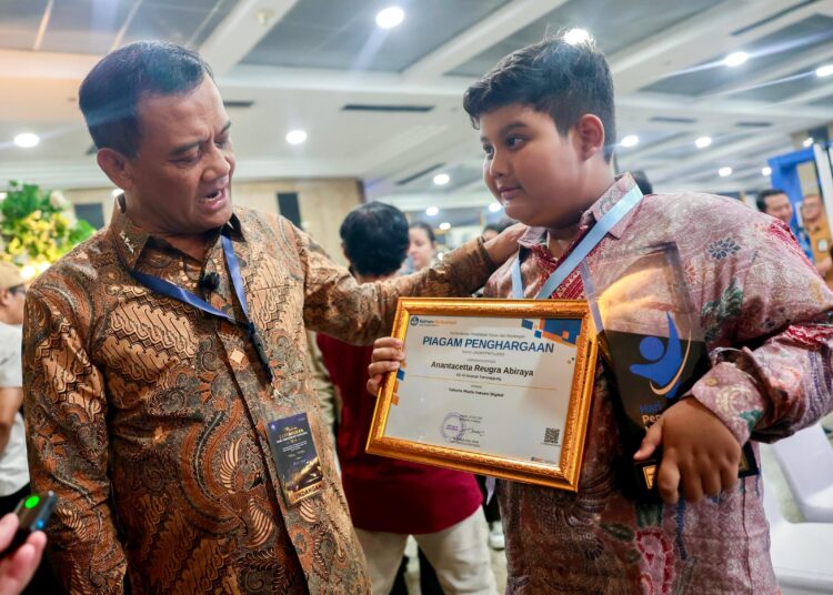 Gubernur Jawa Tengah Ahmad Luthfi percaya bahwa pendidikan adalah syarat mutal untuk membangun Sumber Daya Manusia (SDM) MOJOK.CO