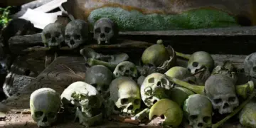 Penjual Makanan Laris Dikit Dituduh Pesugihan, Kebodohan yang Kita Pelihara dan Rayakan