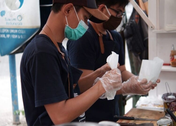 Roti kukus khas Bandung. MOJOK.CO