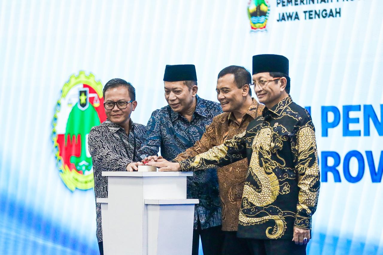 Peluncuran program pendidikan koperasi (perkoperasian) untuk sekolah-sekolah yang dipelopori Pemerintah Provinsi Jawa Tengah (Pemprov Jateng). (Dok. Pemprov)