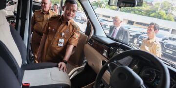 Suntikan dana investasi dari investor Tiongkok untuk pengembangan industri kendaraan listrik (EV) di Kendal Jawa Tengah (Jateng) MOJOK.CO