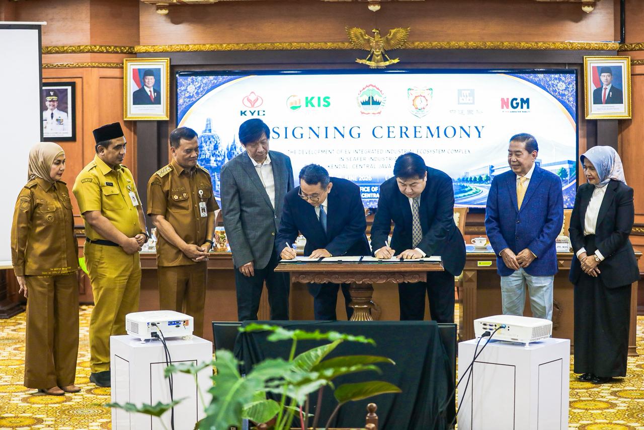 Suntikan dana investasi dari investor Tiongkok untuk pengembangan industri kendaraan listrik (EV) di Kendal Jawa Tengah (Jateng) MOJOK.CO