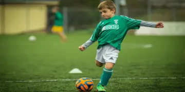 Fun Football, Cara Pria Dewasa untuk Tetap Waras dan Punya Alasan untuk Hidup Lebih Lama