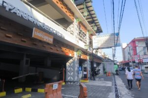 Parkir Beskalan, tempat parkir yang hanya berjarak puluhan meter dari Malioboro. MOJOK.CO